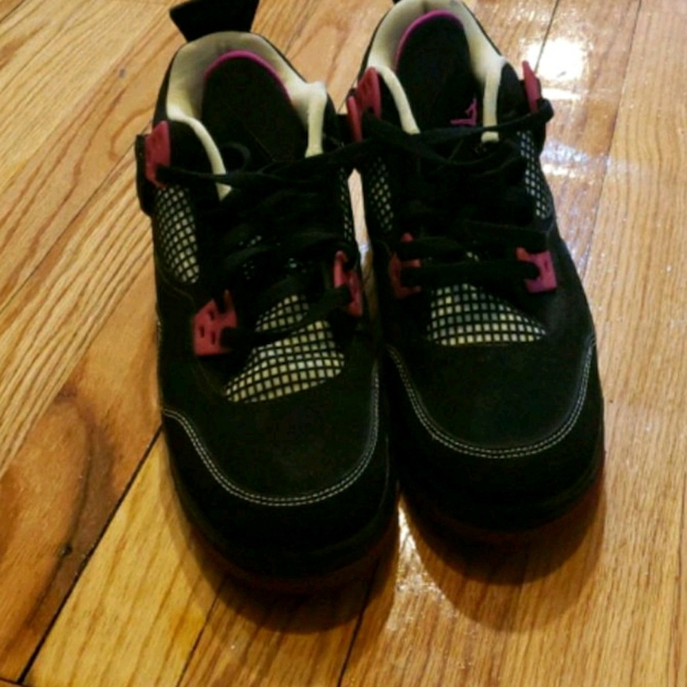 Jordan 4 Blk/Purple
